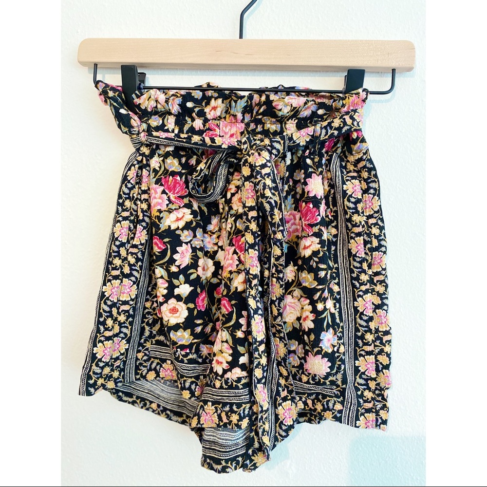 American Eagle Outfitters Paper Bag Shorts
